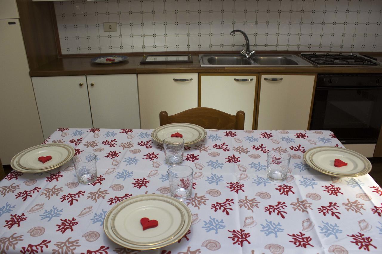 Casa Madali' - Nel Borgo Daire Marone Dış mekan fotoğraf
